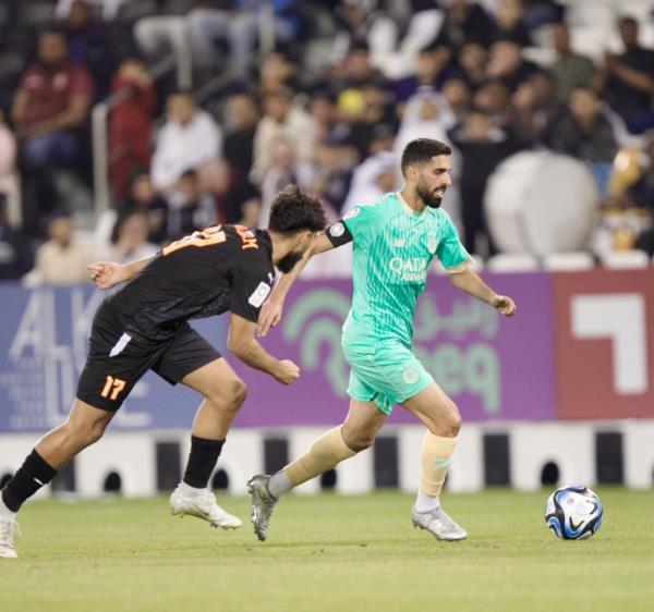 Al Sadd以6-0击败Umm Salal以4分领先进入ESL休息;阿尔·杜海尔输了