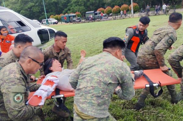 官方:菲律宾山体滑坡造成5人死亡，31人受伤