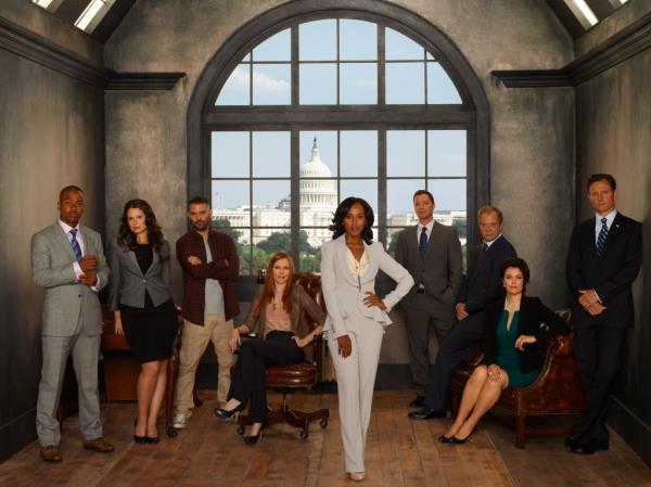 "Scandal" stars Columbus Short, Katie Lowes, Guillermo Diaz, Darby Stanchfield, Kerry Washington, Joshua Malina, Jeff Perry, Bellamy Young, and Tony Goldwyn. 