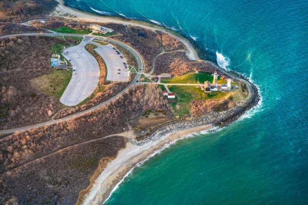 Mo<em></em>ntauk Point Lighthouse