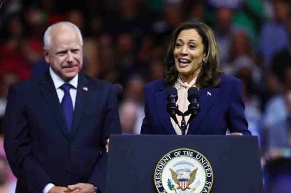 Kamala Harris introduces Governor Tim Walz as her running mate.