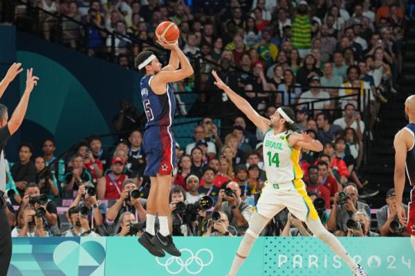 Devin Booker #15 of Team USA shoots the ball during the game against Team Brazil