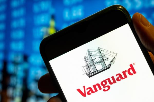 Users of another brokerage firm, Vanguard, reported that they were unable to log into the software.