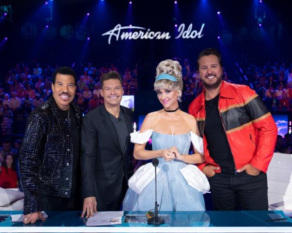 Lio<em></em>nel Richie, Ryan Seacrest, Katy Perry, and Luke Bryan on Disney night of "American Idol."