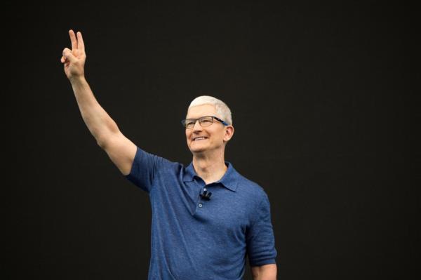 Apple CEO Tim Cook